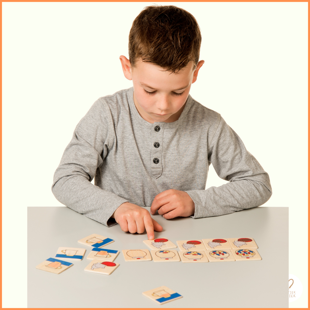 Toys for life. Woordenschat oefenen en volume: prenten ordenen van vol naar leeg.