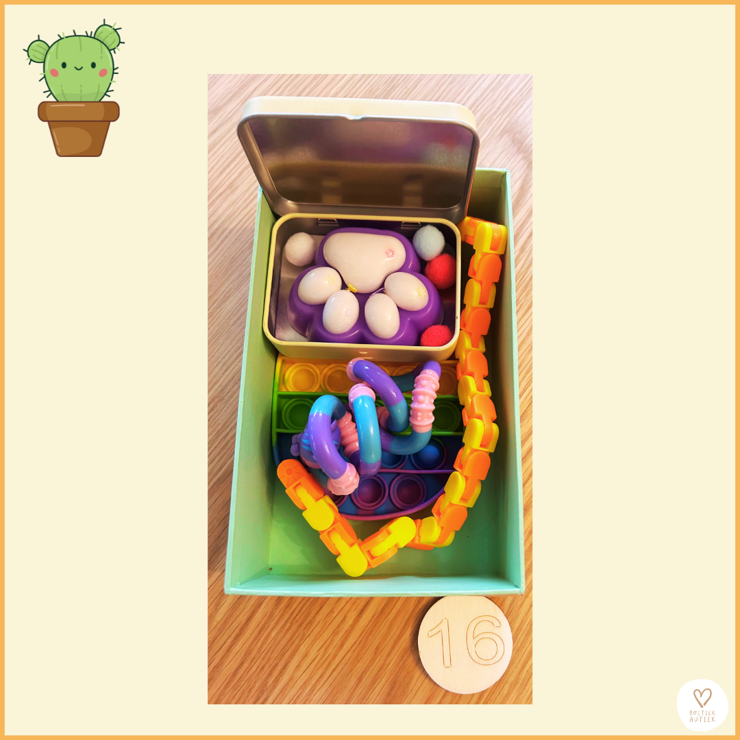 ONTPRIKKELBOX onderweg-wachtzaal-op bezoek