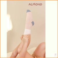Prikkelarme, naadloze sokken . ALMOND (27-46)